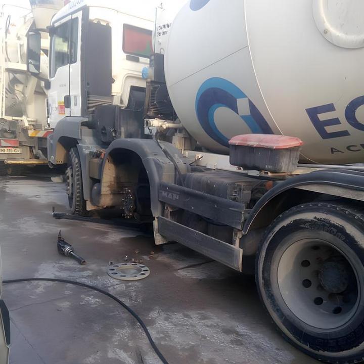 Nous proposons un service de dépannage rapide de camions dans tout le département du Val-d'Oise.